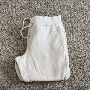 Women’s Lululemon Cream Jogger Pants